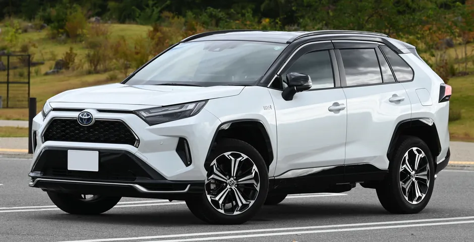 Toyota RAV4 windshield repair & replacement in Atlanta, GA
