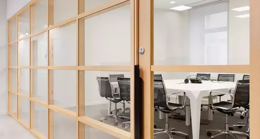 Window Tinting for Businesses: Pros, Cons, and Best Practices in Atlanta